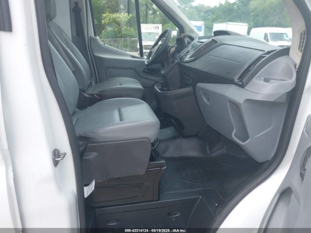 1FTYE2CMXKKB67987 Ford Transit-150