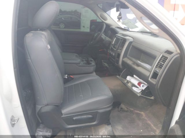 2018 RAM 1500 3C6JR6DG8JG141438 Photo 4