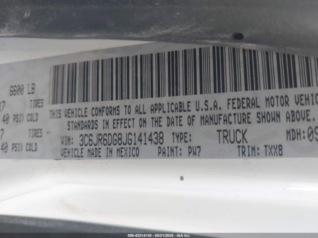 2018 RAM 1500 3C6JR6DG8JG141438 Photo 8