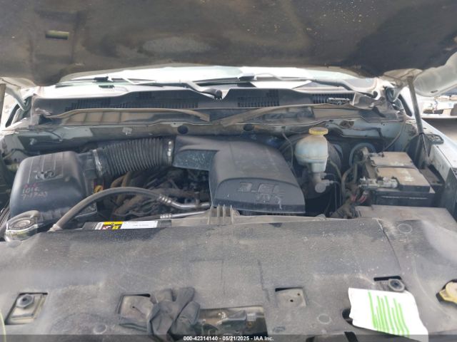 3C6JR6DG5HG774182 RAM 1500 Tradesman  4x2 8' Box