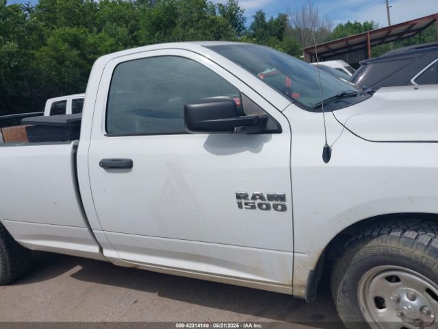 3C6JR6DG5HG774182 RAM 1500 Tradesman  4x2 8' Box