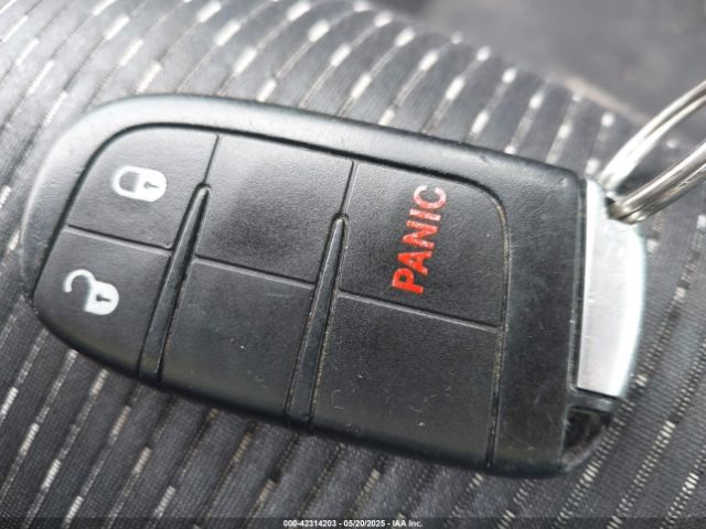 3C4PDCBG4GT206367 Dodge Journey Sxt