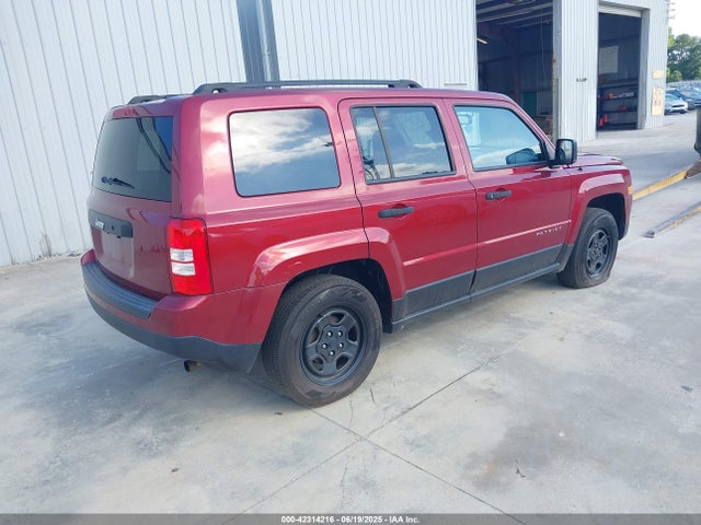 1C4NJPBA8GD676815 Jeep Patriot Sport