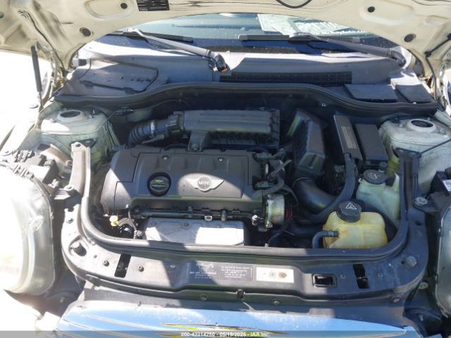 2010 MINI COOPER WMWMF3C51ATZ62765 Photo 9