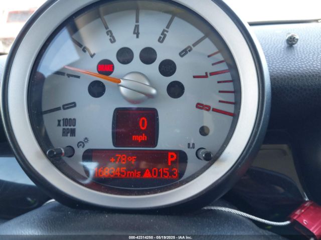 2010 MINI COOPER WMWMF3C51ATZ62765 Photo 6