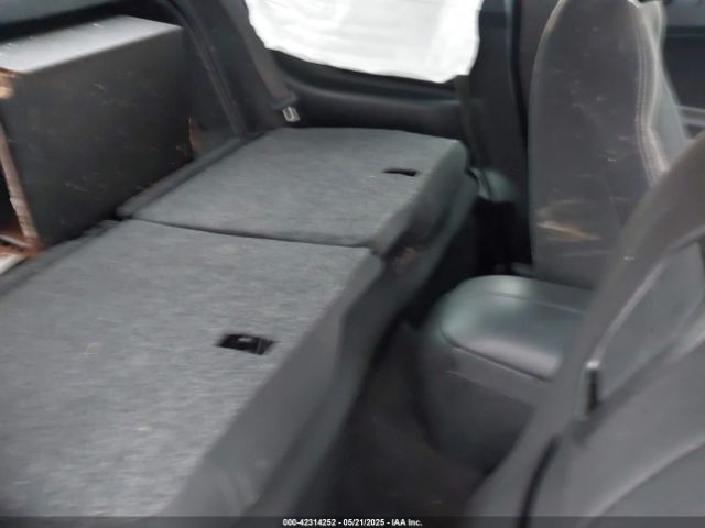 2022 FORD MUSTANG 1FA6P8TH2N5113664 Photo 7