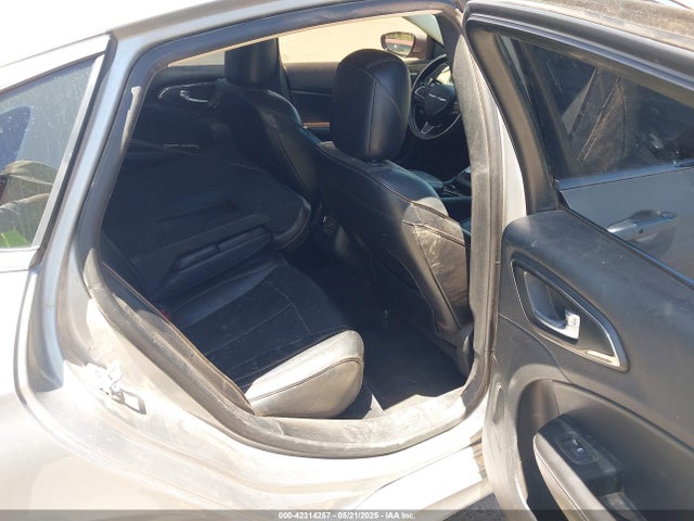 Chrysler 200 2015 1C3CCCCG7FN565618 Image 8