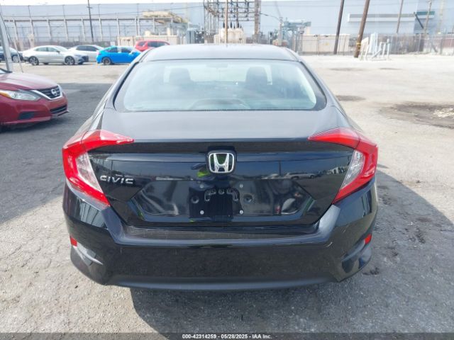 2HGFC2F58GH532779 Honda Civic Lx
