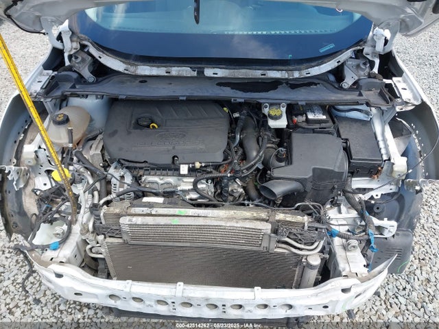 1FMCU9GD6JUB45046 Ford ESCAPE SE