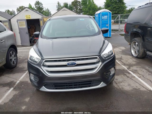 1FMCU0GD1HUB57031 Ford ESCAPE SE