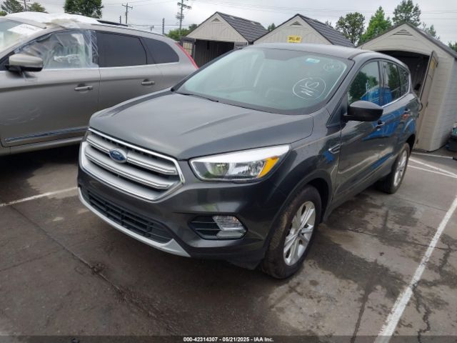 1FMCU0GD1HUB57031 Ford ESCAPE SE