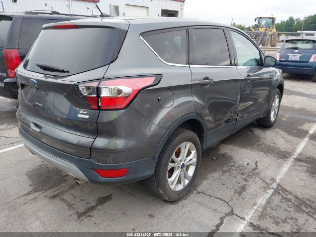 1FMCU0GD1HUB57031 Ford ESCAPE SE