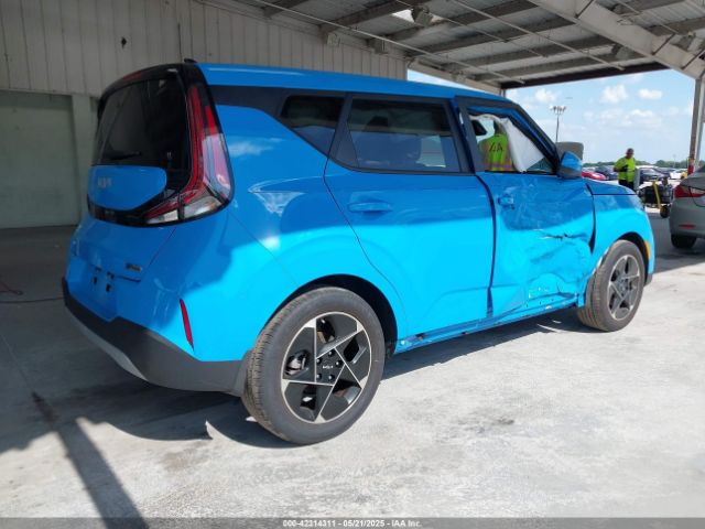 KNDJ33AU1R7225272 KIA SOUL EX