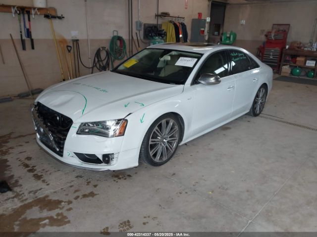 2013 AUDI S8 WAUD2AFD7DN008887 Photo 1