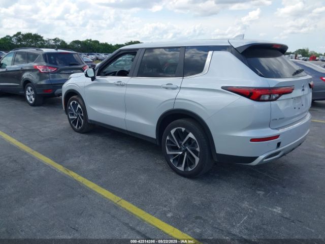 2024 MITSUBISHI OUTLANDER JA4J3VA8XRZ086126 Photo 2