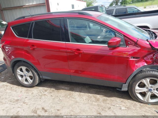 1FMCU9G93GUB82527 Ford 2016