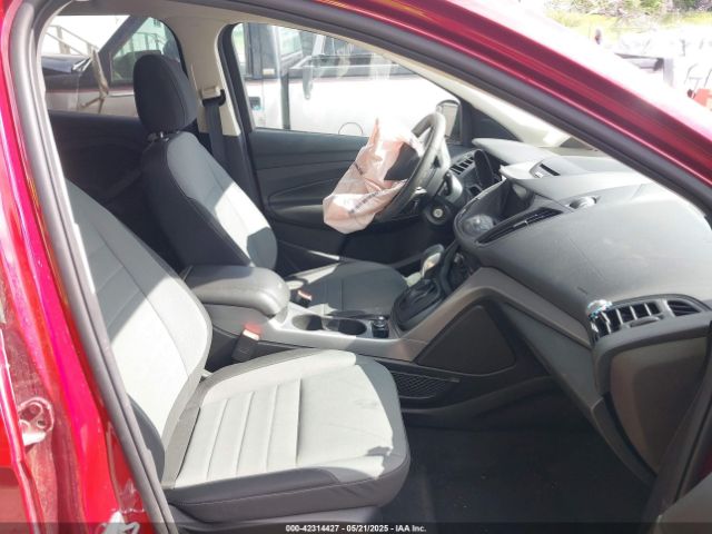 1FMCU9G93GUB82527 Ford 2016