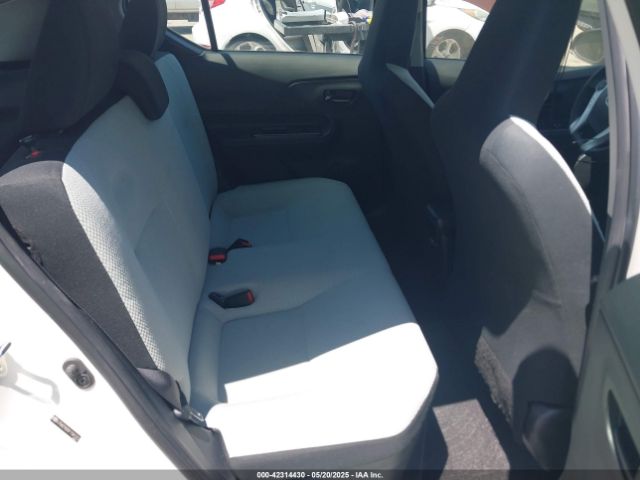 JTDKDTB35F1581312 Toyota Prius C One