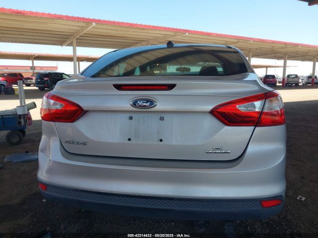 1FADP3F28EL300307 Ford FOCUS SE