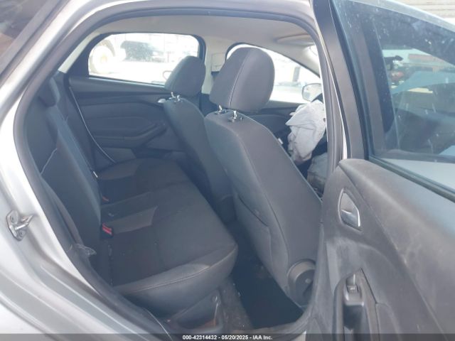 1FADP3F28EL300307 Ford FOCUS SE