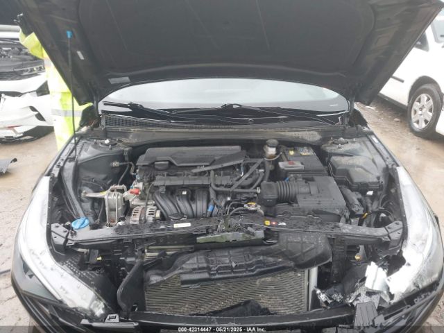 KMHLL4AG7MU103644 Hyundai ELANTRA SE