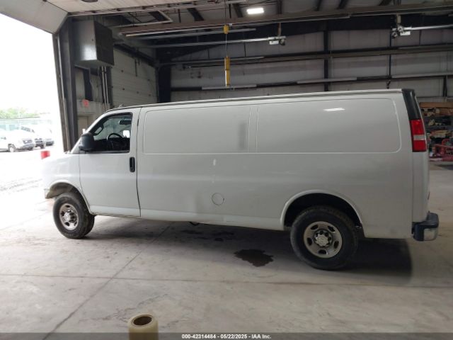 1GCWGBFG0K1195312 Chevrolet Express 2500 Work Van