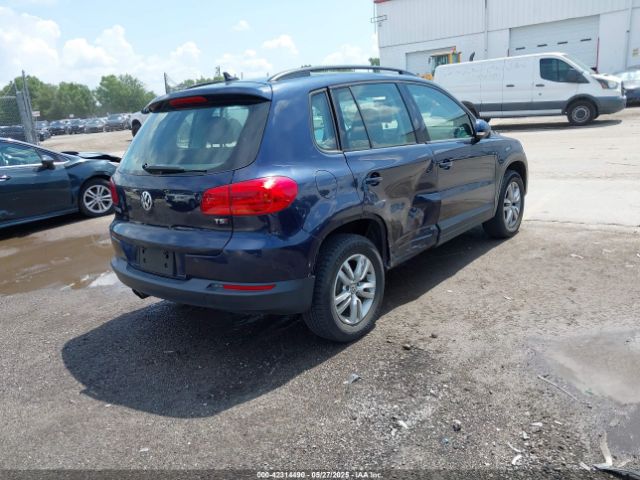 2016 VOLKSWAGEN TIGUAN WVGAV7AX7GW599475 Photo 3