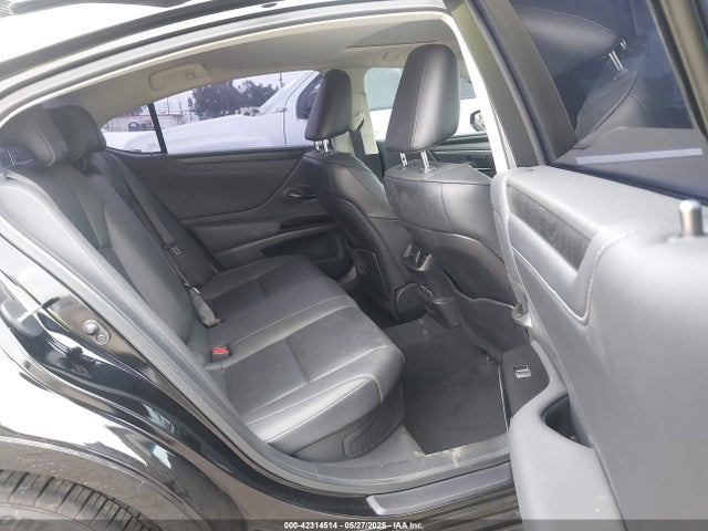 Lexus a25a-fxs, 3nm 2024 58ADA1C16RU039758 Image 8