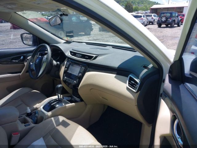 5N1AT2MV9GC765984 Nissan Rogue Sl