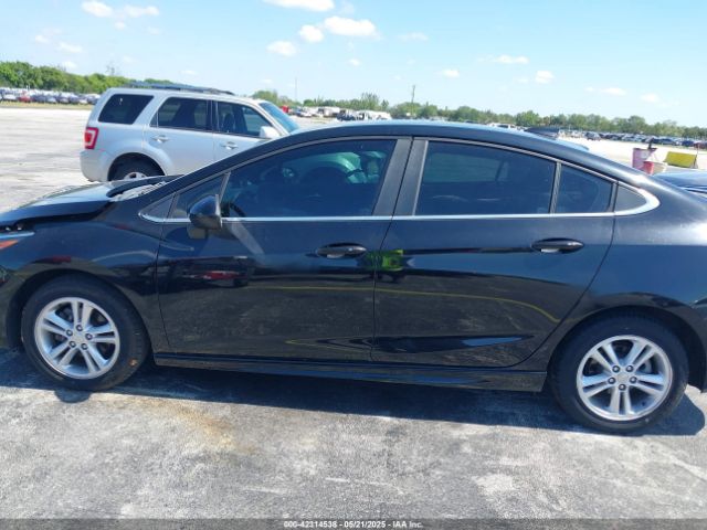 1G1BE5SM3H7233437 Chevrolet Cruze Lt Auto