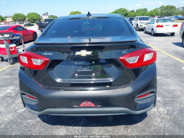 1G1BE5SM3H7233437 Chevrolet Cruze Lt Auto