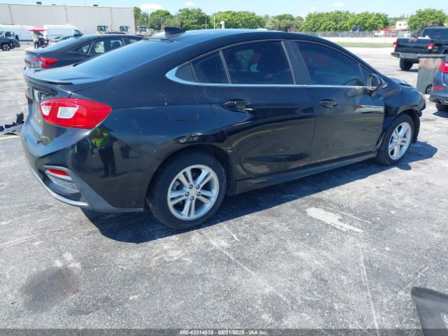 1G1BE5SM3H7233437 Chevrolet Cruze Lt Auto