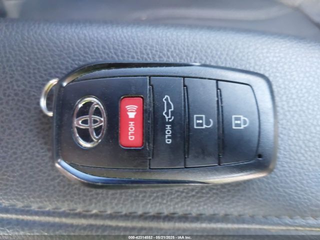 2024 TOYOTA TUNDRA 5TFWA5DB5RX185795 Photo 10