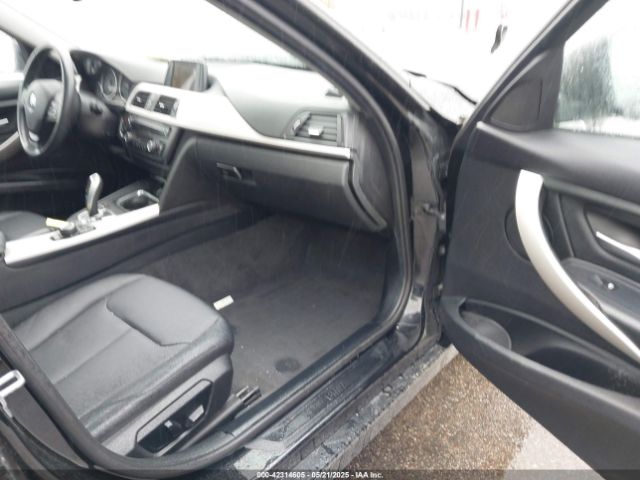2014 BMW 320I WBA3C3C53EP662342 Photo 4