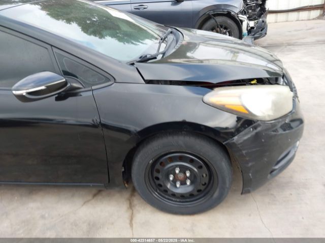 KNAFK5A8XG5572550 KIA FORTE LX