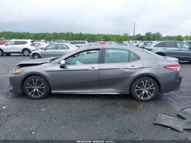 4T1B11HK6KU778697 Toyota CAMRY SE