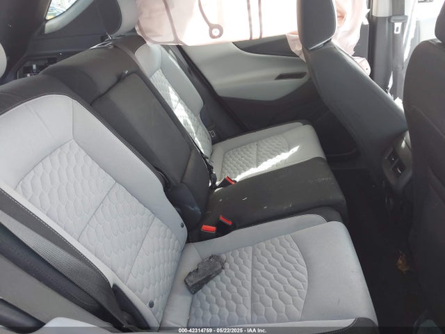 3GNAXSEV0JL133384 Chevrolet EQUINOX LT