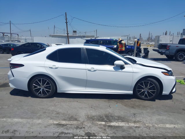 4T1G11AK0RU234013 Toyota CAMRY SE