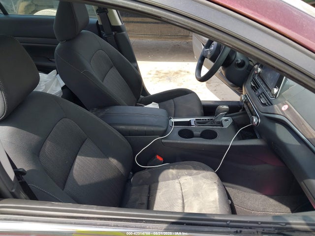 1N4BL4DV6SN364710 Nissan Altima Sv Fwd