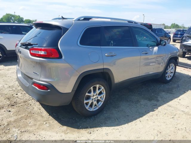 1C4PJMCB5HW611179 Jeep Cherokee Latitude 4x4