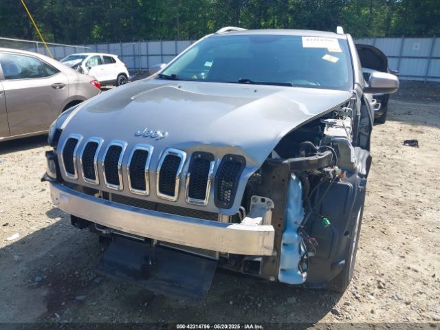 1C4PJMCB5HW611179 Jeep Cherokee Latitude 4x4