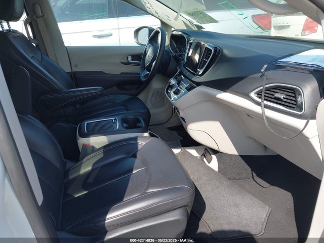 2C4RC1BG0PR616490 Chrysler Pacifica Touring L