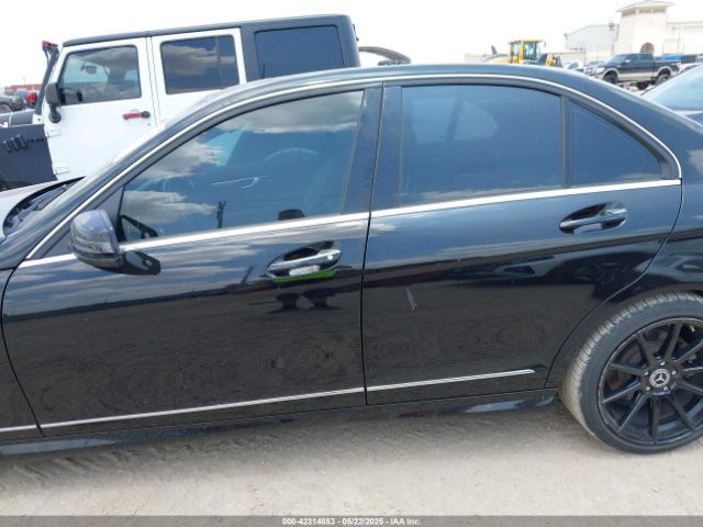 WDDGF4HB7EA955671 Mercedes-Benz C 250 Luxury/sport