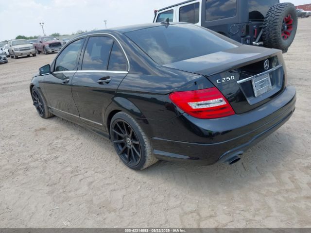 WDDGF4HB7EA955671 Mercedes-Benz C 250 Luxury/sport