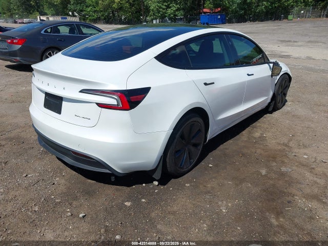 2024 TESLA MODEL 3 5YJ3E1EB3RF807254 Photo 3