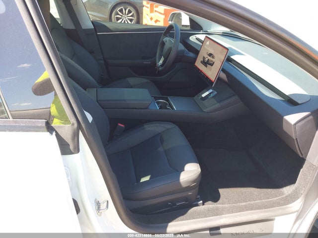 2024 TESLA MODEL 3 5YJ3E1EB3RF807254 Photo 4