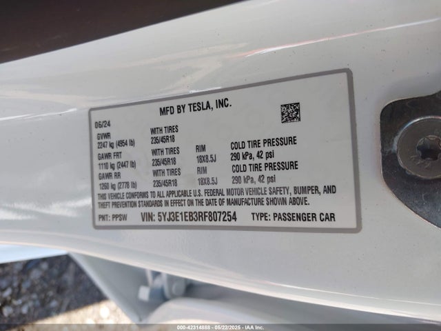 2024 TESLA MODEL 3 5YJ3E1EB3RF807254 Photo 8