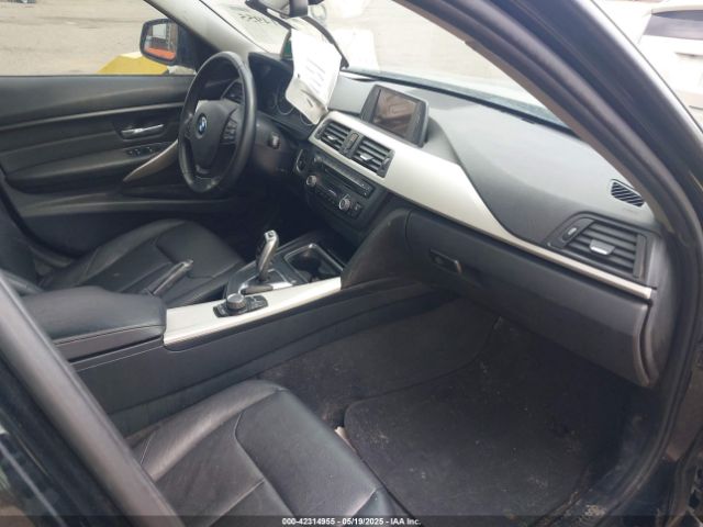 2014 BMW 320I WBA3C3C59EK200381 Photo 4