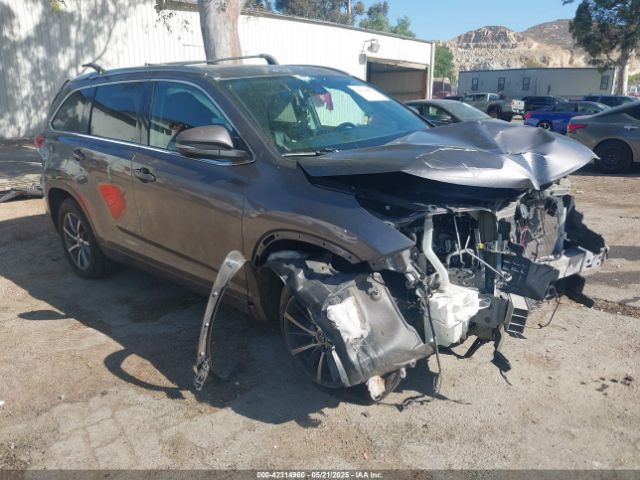 2018 TOYOTA HIGHLANDER 5TDKZRFH2JS537922