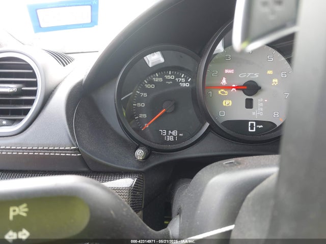 Porsche 718 Cayman 2018 WP0AB2A80JS278370 Image 15